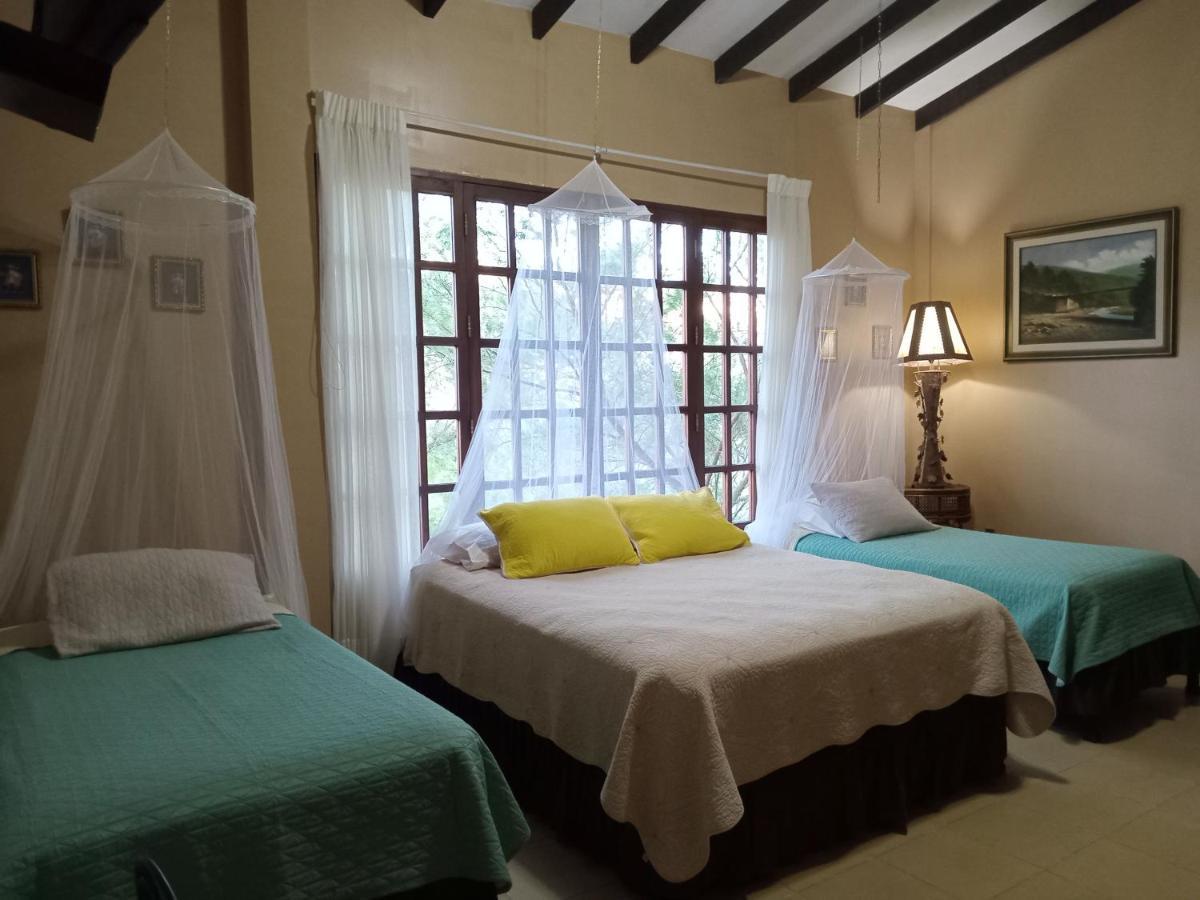 Parador Vina De Pereira Villa Abecia ภายนอก รูปภาพ